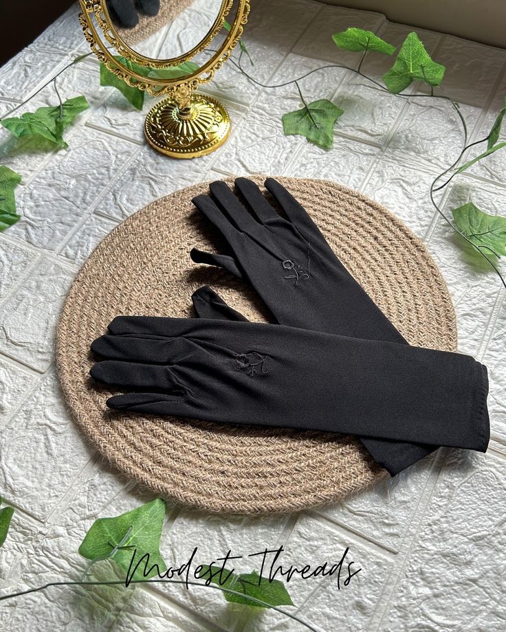 Gloves